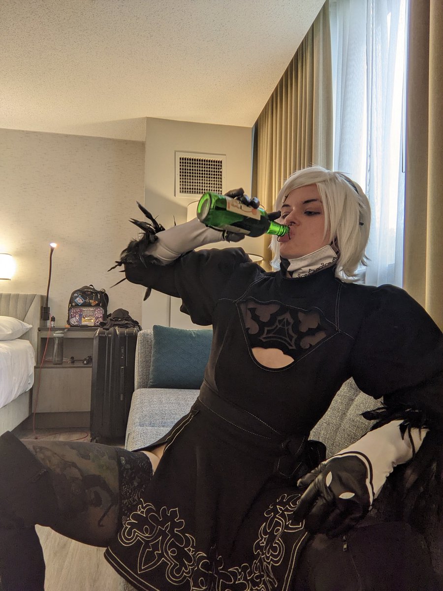 When 9S calls you Ma'am for the thousandth time
#nierautomata #2B #acen
