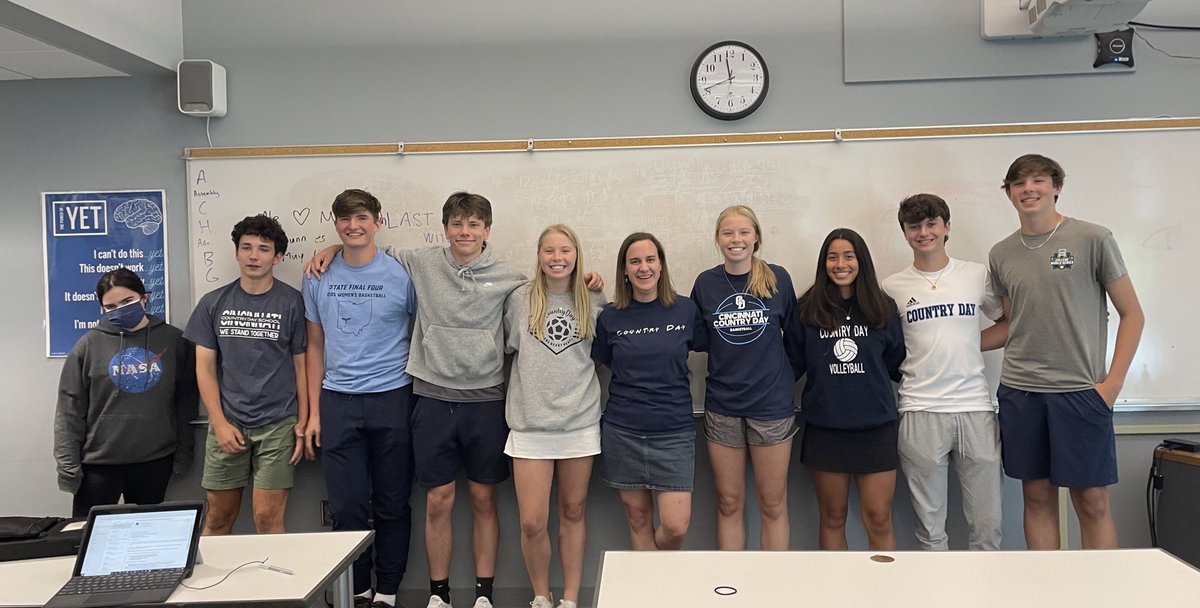 gunnlccd's tweet photo. Last day of classes at @CountryDay today. Going to miss this bunch in class next year after having them 2 years in a row! https://t.co/2HXkLM9Mih