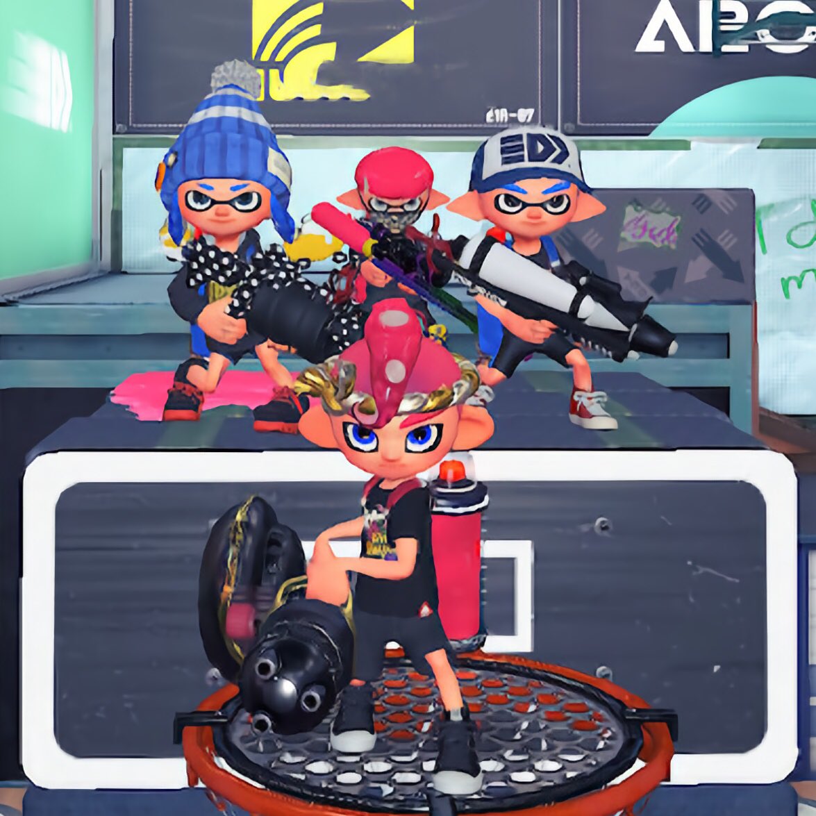 Heute hatten wir unser zweites Match der @DSplatoonLiga gegen die <a href="/hc_noobs/">Hardcore Noobs</a>. Nach spannenden Matches gingen wir leider als Verlierer hervor mit einem Endstand von 2 - 5!

Heute gespielt haben:
<a href="/Quarki_/">Quarki</a> (Zap)
<a href="/marjora0503/">mαrjσrα</a> (Naut)
<a href="/jadon2812/">Jadon</a> (K-Shot / K-Pro)
<a href="/Marky_spl/">marky🐬vanilla🔛🔝</a> (Charger)