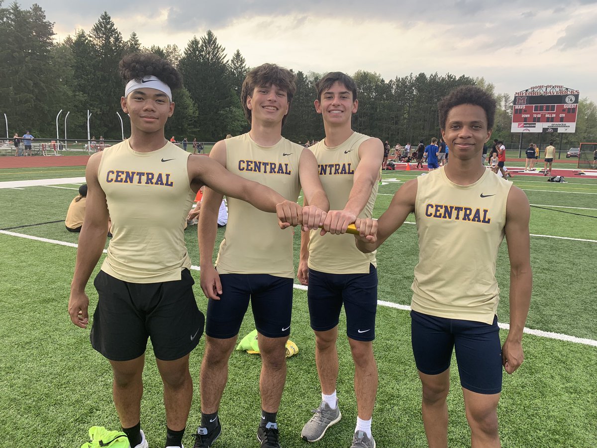 Men of Walled Lake tweet media