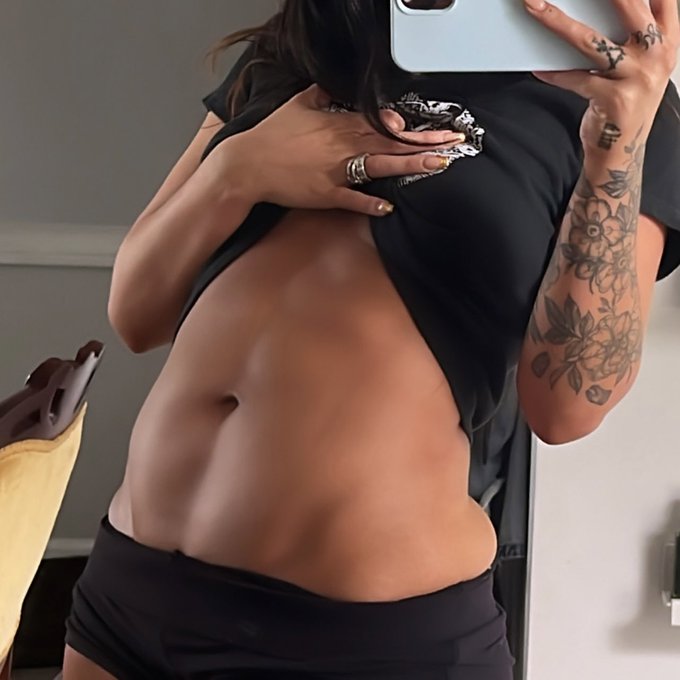 Eating different https://t.co/SCU9Jp3lD1