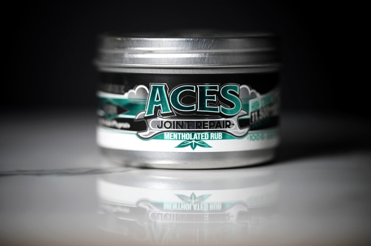 AcesJointRepair's tweet photo. Aces is a high dose CBD infused joint repair rub providing relief from aches, pains, &amp; daily strains, and comes in many sizes and packages! Links in bio to learn more. Personally, I'm a fan of the 3.52oz tin!

📷 @andi.finefocus

#cbd #hemp #menthol #feelbetter https://t.co/xaxJilL5st