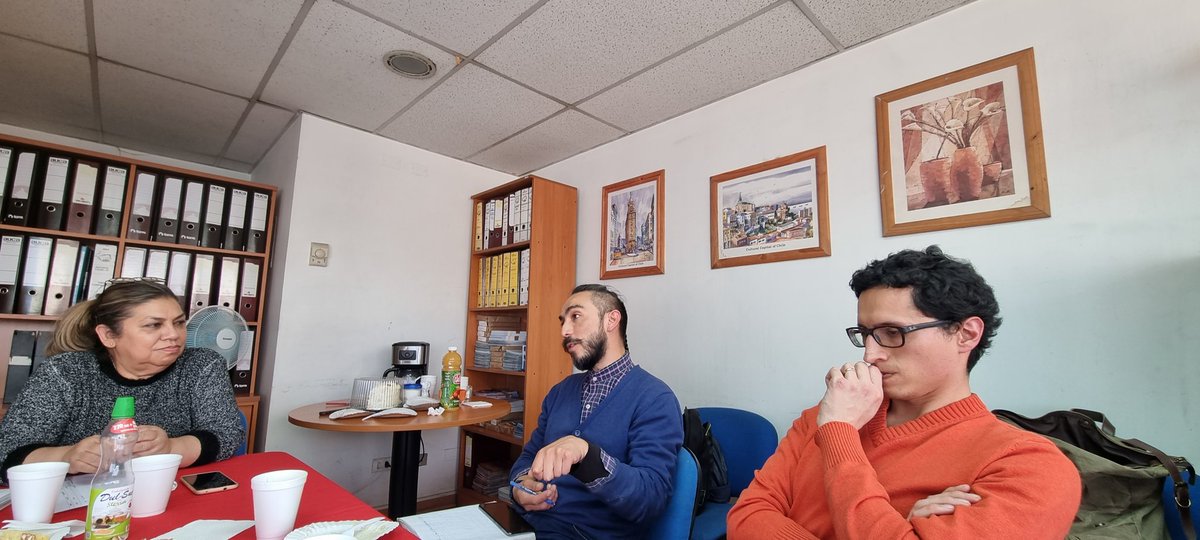 VictorSVenegas's tweet photo. Excelente reunión de coordinación con equipo #OIRScordillera para presentar avances y estado del #PRCH #ERU en los territorios de #BajosDeMena @ServiuRM https://t.co/eOV0rOiGvS
