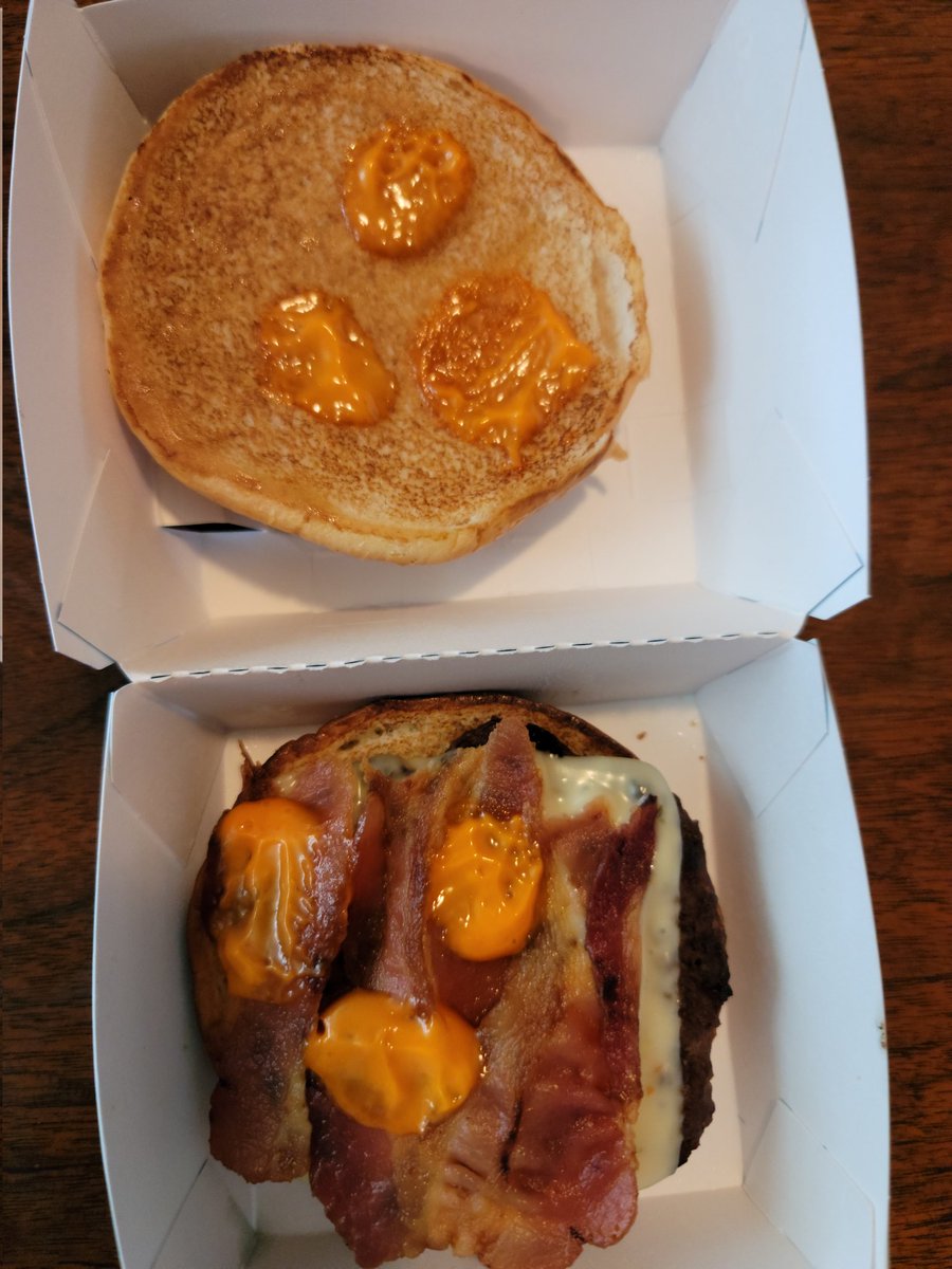 JoshuaWSampson's tweet photo. This is a joke, right @DairyQueen? Used to at least get enough sauce on the burger to cover the patty at the very least, now I don't even get enough anymore to cover half... 3rd time in a row. Used to always love eating there, now it's cold fries and this tripe every time. Weak. https://t.co/cQ6VFPbks2