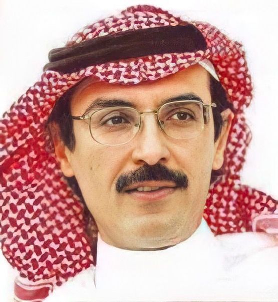 e__gq's tweet photo. ابتعذر عن كل شي ، الا الهوئ ماللهوئ عندي عذر ..
دام الهوئ ماله علئ قولك { عذر } والجَرح ياجرحي يداويه الصبر ليه ، العذر . https://t.co/u9h1BJmq3M