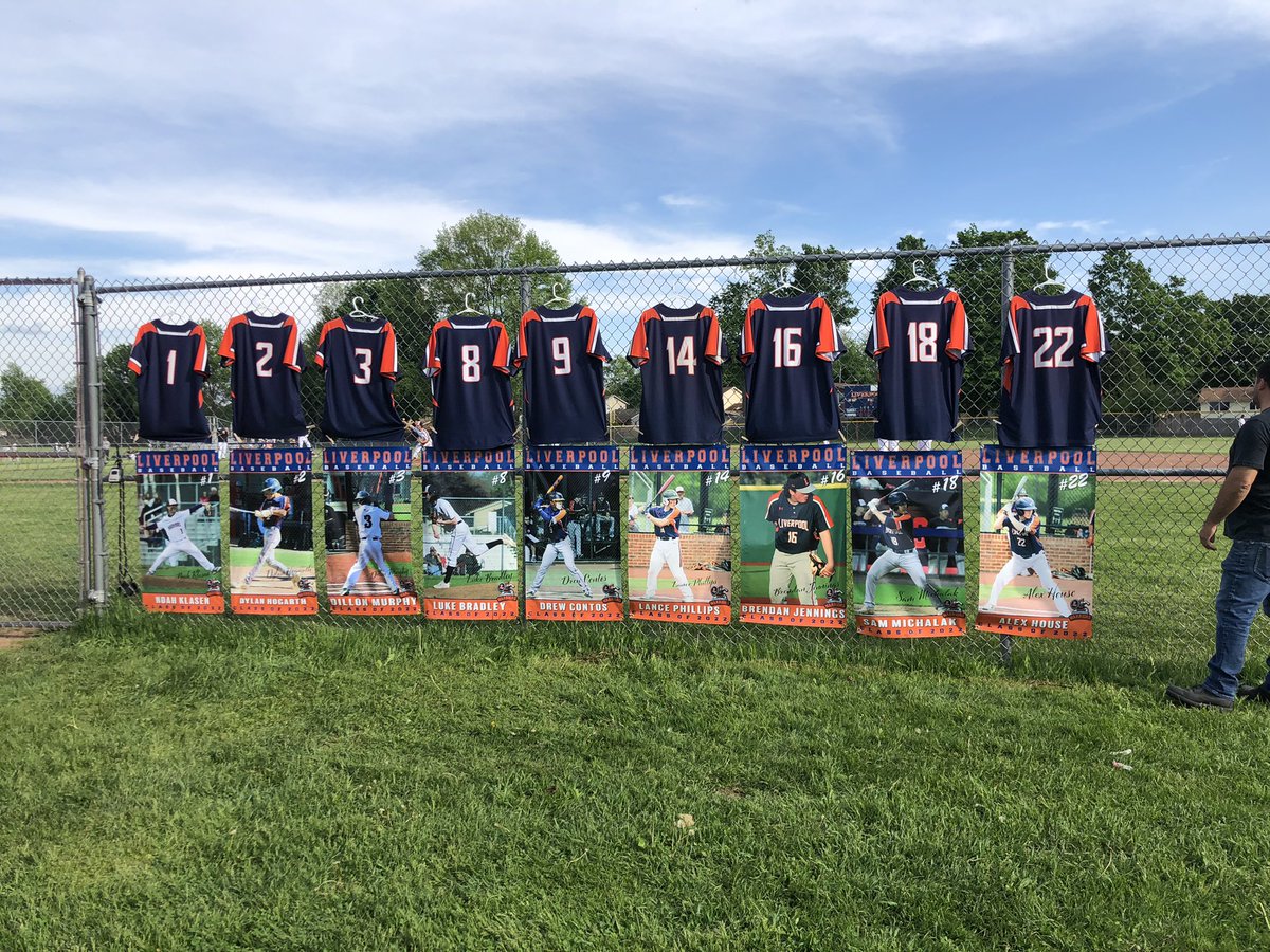 ChazAnthony42's tweet photo. Shout out to all of our seniors! 🧡💙 #seniorday #liverpoolbaseball https://t.co/1EUvTbMCgY