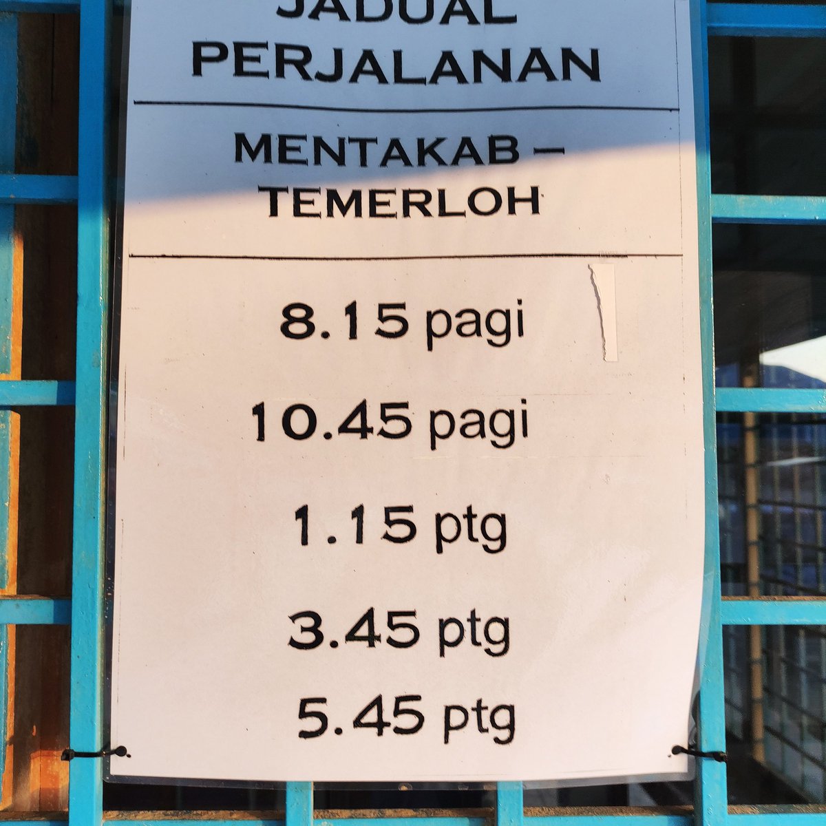 MentakabTV's tweet photo. Perjalanan perkhidmatan bas dari Stesen Mentakab. https://t.co/XKT3eUEbxH