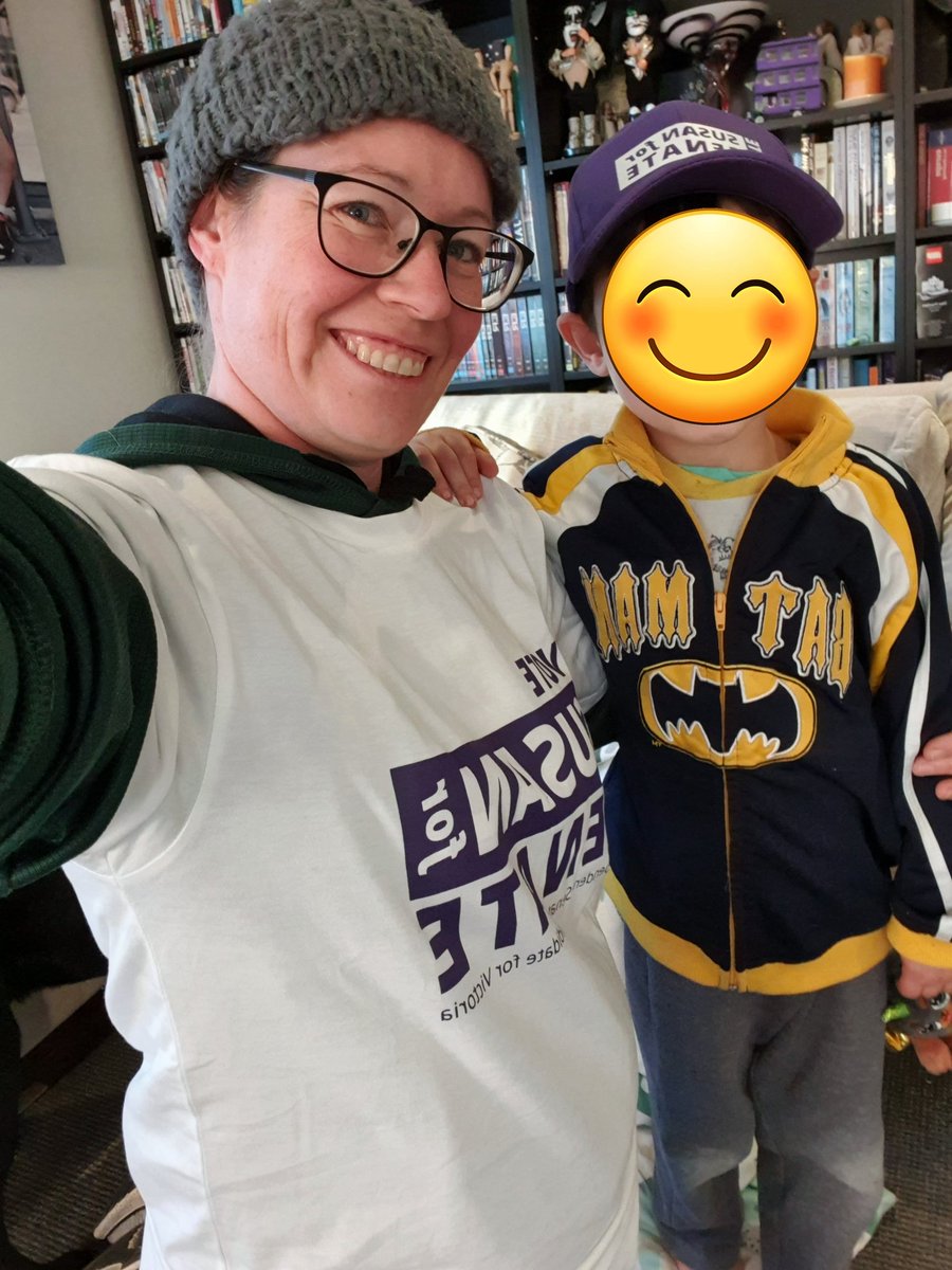 CathyO79's tweet photo. "Mumma can I wear your Susan hat?" Good thing it's chilly enough for me to need my beanie at Victory in Wodonga this morning π family effort supporting @SusanBenedyka - integrity and climate action matters! #auspol #ausvotes #SusanForSenate #vicsenate https://t.co/T26mzI7lw9