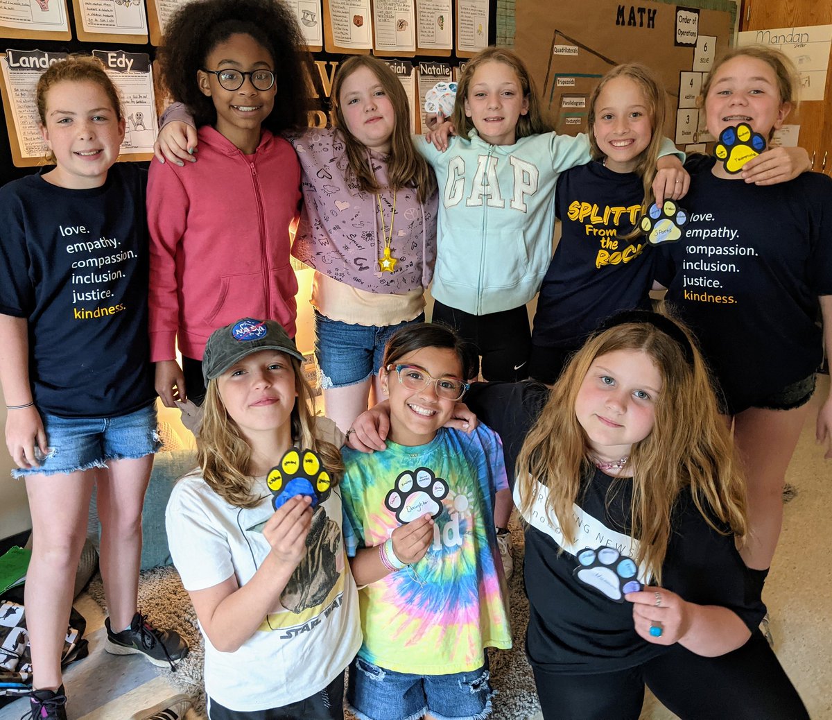 MrsDrakeWG's tweet photo. The most important job as an educator...teaching the future generations about compassion and empathy. 🤗 #wildcatunity 
@MJMcGrathjr @bethannelozier https://t.co/yoabFsxrl2