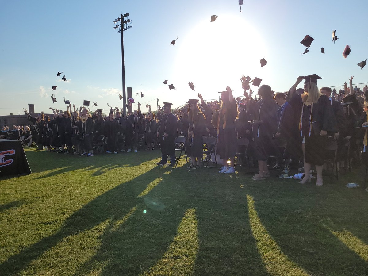 CHSWarriorNews's tweet photo. You did it, Class of 2022!! We're proud of you!! #OnceAWarriorAlwaysAWarrior https://t.co/auvea2QJIS