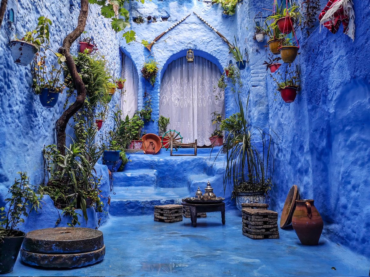 BLZ117's tweet photo. #Moroccan_cities 
the blue city https://t.co/Ku1IT8gAWl