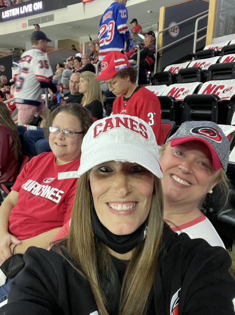 callabug's tweet image. Round 2, game 2. #letsgocanes #caniacsmiles