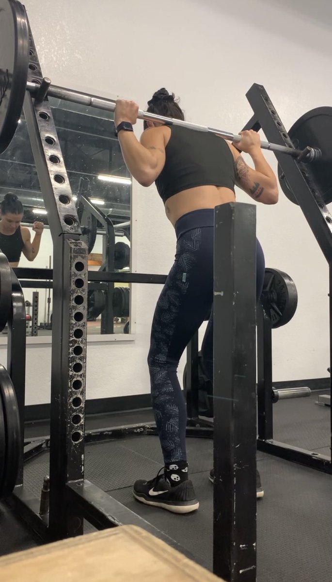 AlaskaEliza's tweet photo. Lift heavy &amp; love hard ❤️💪🏻 https://t.co/fjZNhQpYXw
