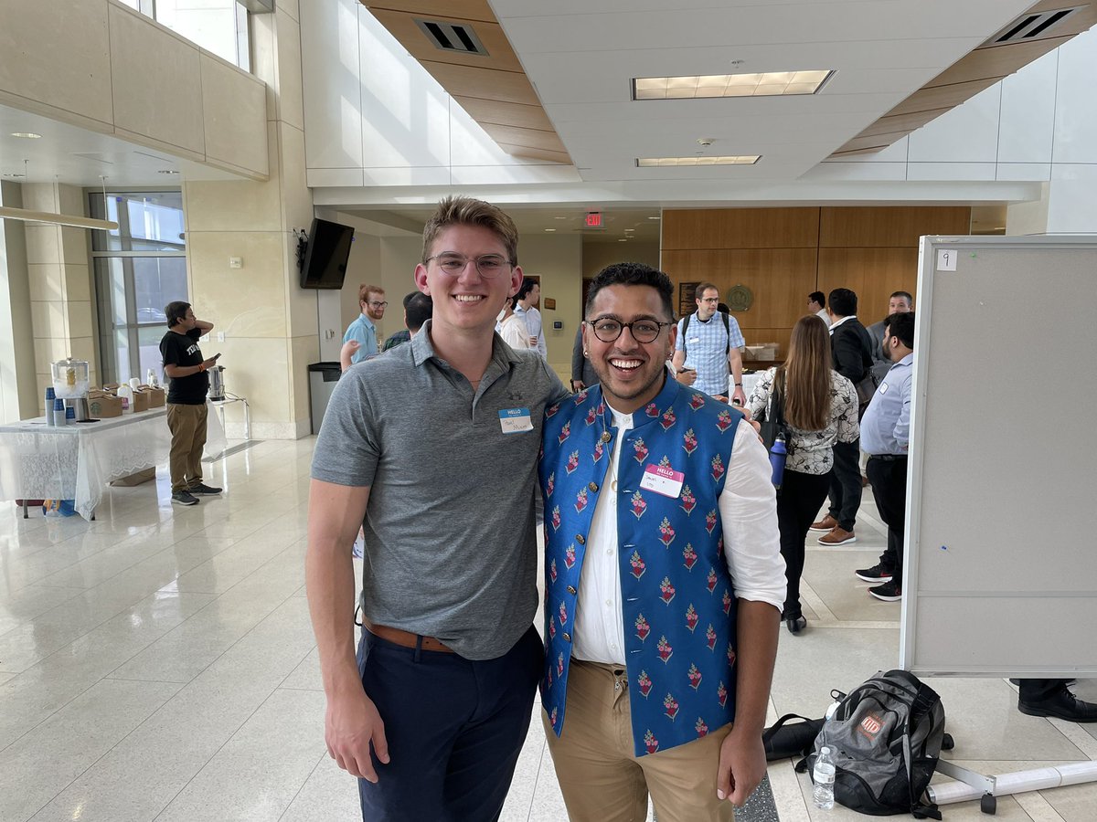 paulsmicus's tweet photo. UT Dallas represented today with 1st and 3rd place posters at @TAMUChemistry ADSE Young Researched Conference! @D_Relix82 got 1st and @paulsmicus got 3rd. Undergrads from @hedi_65 and @MeloniLab, respectfully. Awesome experience! @UTDallasChemBio @UTDResearch https://t.co/jKWjCy3KpC