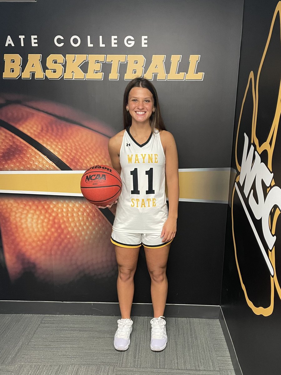LivPeterson13's tweet photo. After a great visit today I am extremely grateful and excited to say I have received my first D2 scholarship offer from @WayneStateWBB!  Thank you so much @CoachPollari and @KacieOConnor1 for this opportunity and a great afternoon! https://t.co/jVK07m6KzR