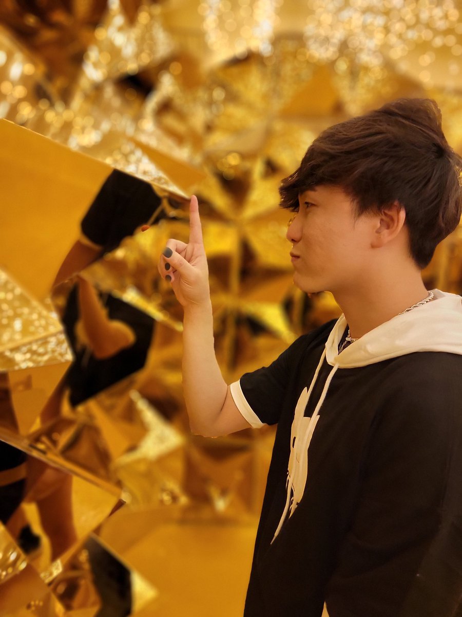 lily🌸 tweet media