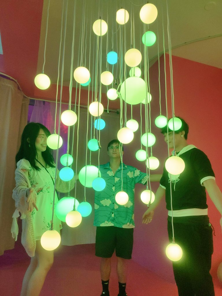 lily🌸 tweet media