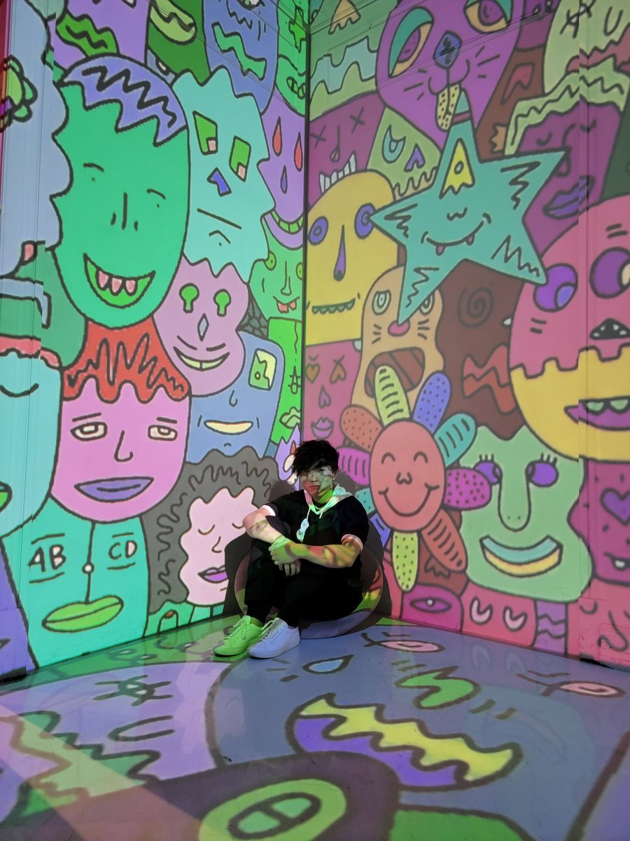 lily🌸 tweet media