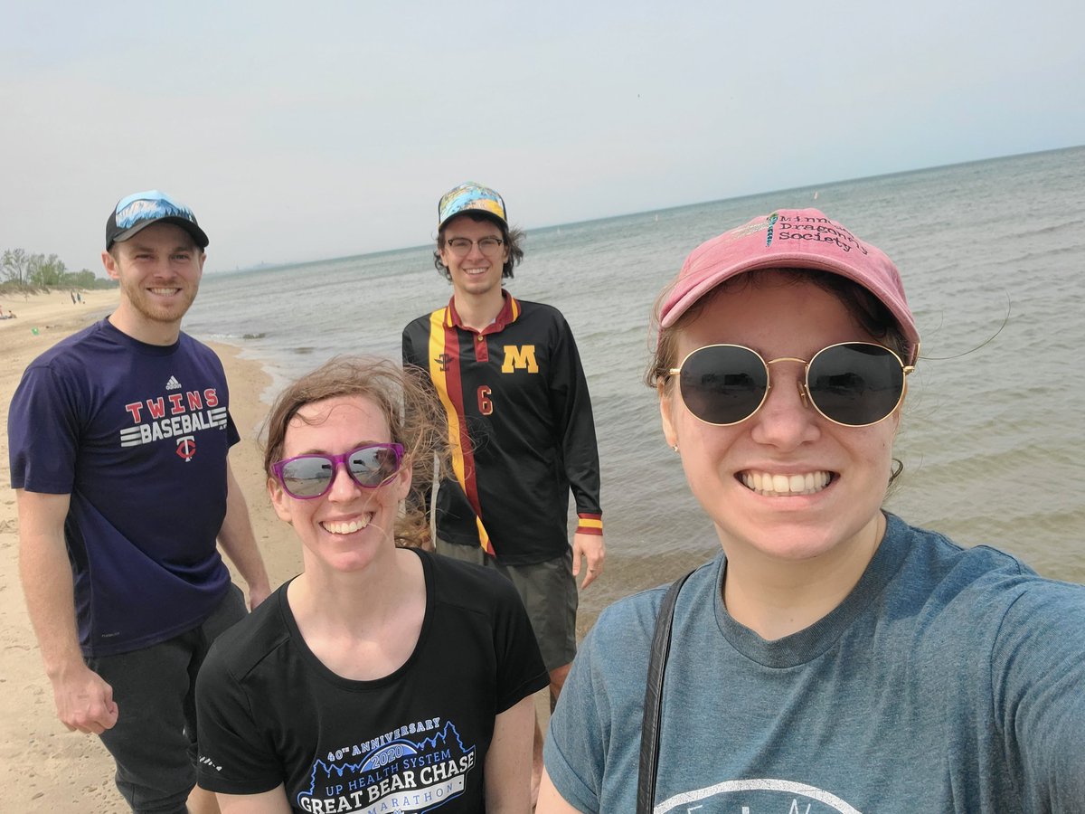 Holly_Kundel's tweet photo. The #HansenLab stopped at Indiana Dunes National Park on our way back from #JASM22 for a quick hike and to dip our toes in Lake Michigan! @CR46_ @DenverLink @JRskier16 https://t.co/IpLmqfUf8T
