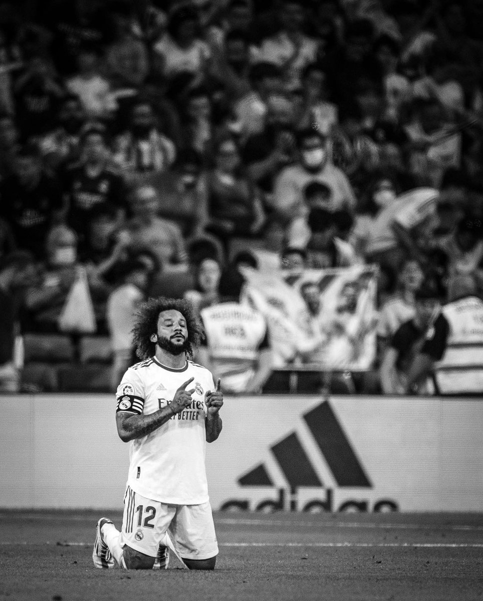 Thank you BERNABÉU! I love you all 😍
See you in Paris 💪🏾💜
#M12