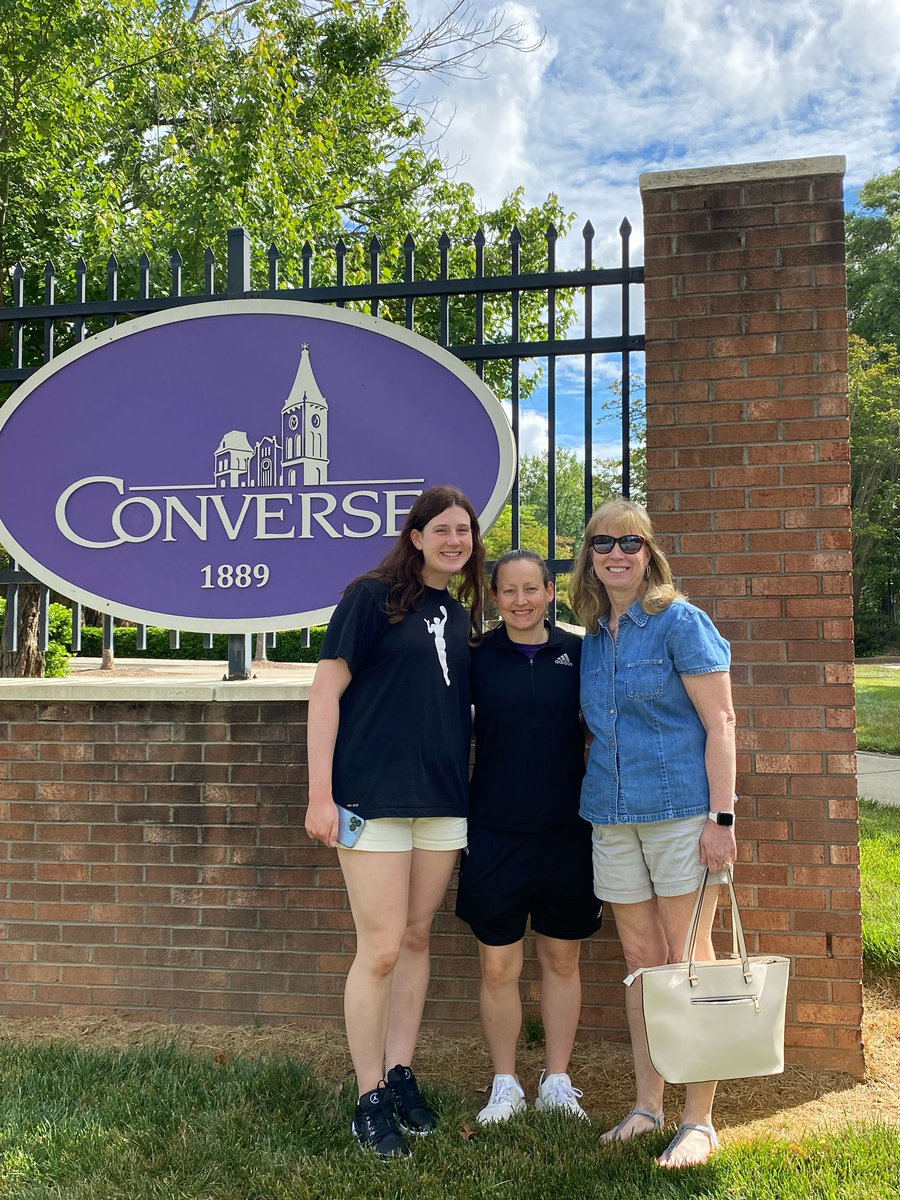 mary-grace durham tweet media