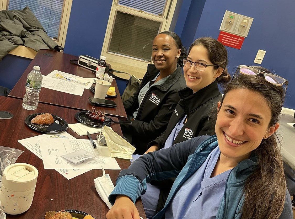 Penn_ENT's tweet photo. This year’s Annual #SimFest had a fantastic turnout from #residENTs across the board!

“Had such a great time teaching #microvascularsurgery! Kudos to Dr. Jim Kearny and @tiffanychao_md for organizing such a fabulous event!”
– Dr. Karthik Rajasekaran https://t.co/Mep21MdWuZ