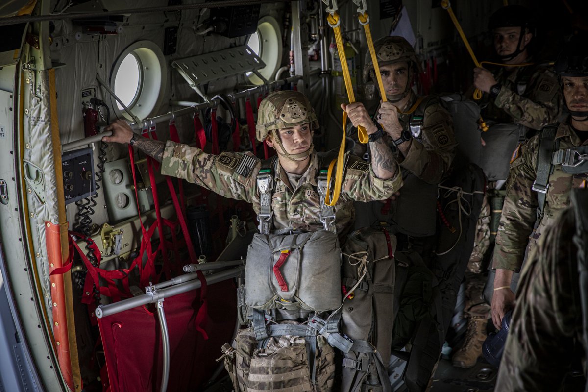 AA9 Sends tweet media