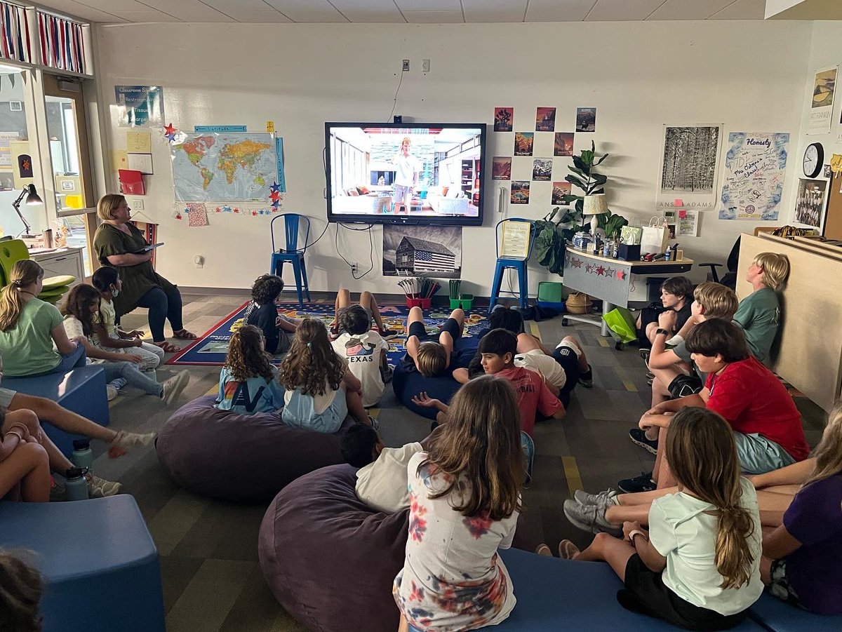 Celestron_Girl's tweet photo. Last day of school FUN!! I cannot believe it, what an amazing year! Have a wonderful summer everyone π₯°π @KinkaidSchool #kinkaidms #onekinkaid https://t.co/3oGCRzEcZG