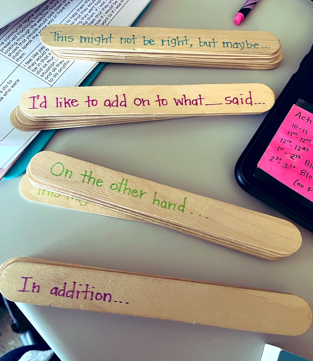 teacher2teacher's tweet photo. How do you encourage productive talk in class? 

T @ChristieNold's simple sentence stems boost student listening and speaking skills: 

#TeacherLeader #TeacherFriends https://t.co/W3ObCSKg5R