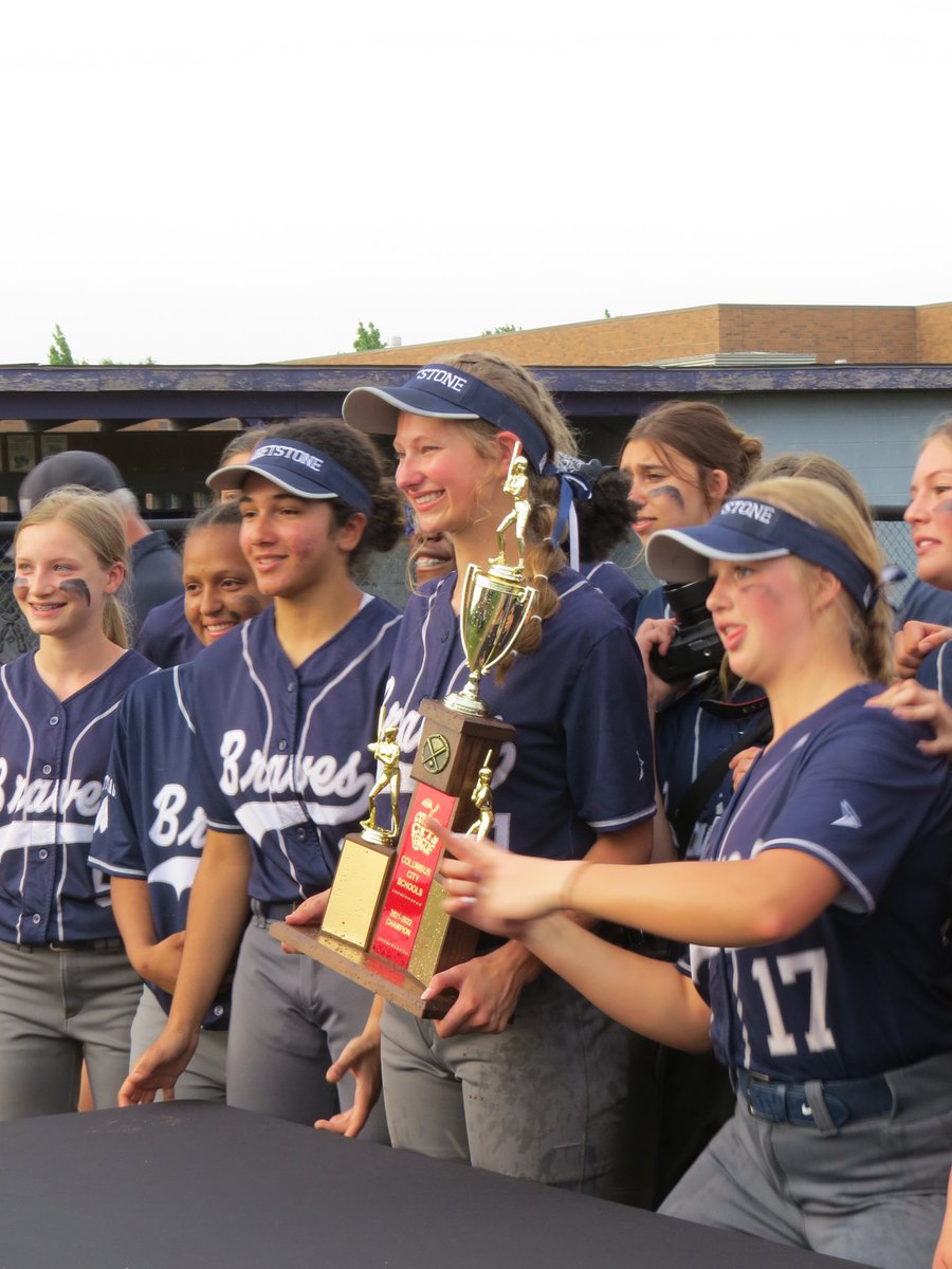 Ellen_Edwards11's tweet photo. Last night our team defeated Briggs 21-0 to win the City Championship for the third year in a row. It was a great way to end my high school career! https://t.co/qW9UKeg9l2