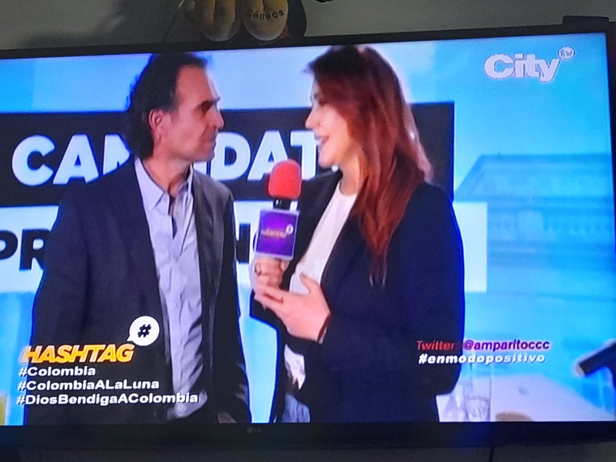 francylizette's tweet photo. Excelente trabajo @amparitoccc 👏👏👏 #ForosW @Haciendasb @HashtagACCC #Colombia #ColombiaALaLuna
#DiosBendigaAColombia https://t.co/VmDN6yvc68