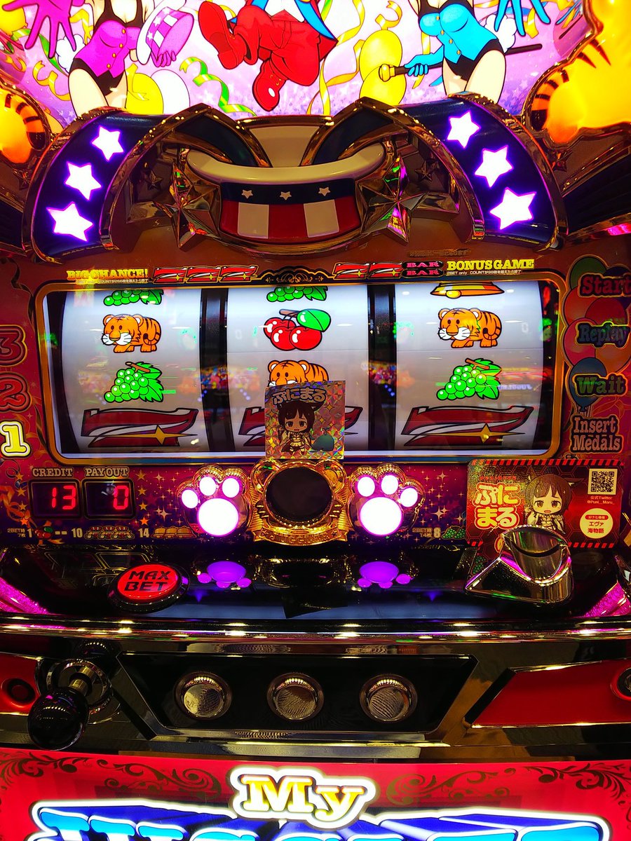 ぷにまる(@Puni__Maru_)ちゃん🐋にシールと名刺もらった☺️ ぷにまる