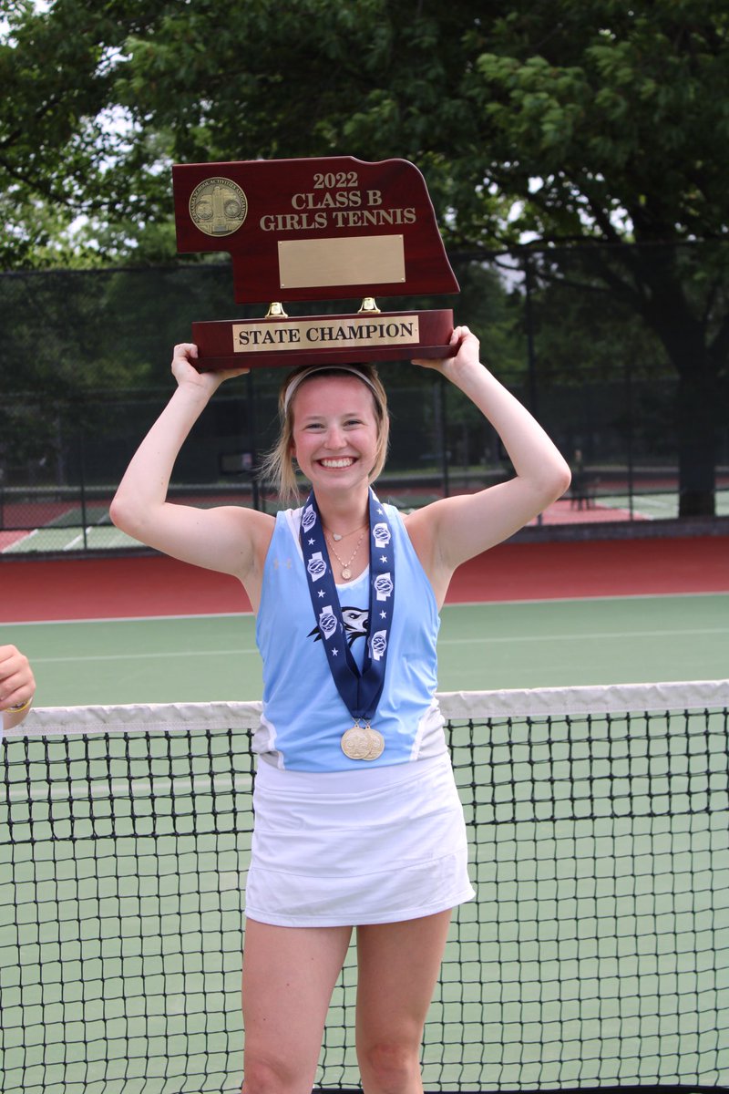 Ryanwolf10's tweet image. 🏆🥇🎾State Champs!!
Congrats to @elknorthtennis on being crowned 2022 Class B State Tennis Champions today! Complete team effort brought home the trophy.  

Also big props to @hayleewolf_ &amp;amp; @CamrynJacobsme1 on their State Championship in 1 Doubles!! Who knew!  #gowolves 🥇🥇🎾🐺