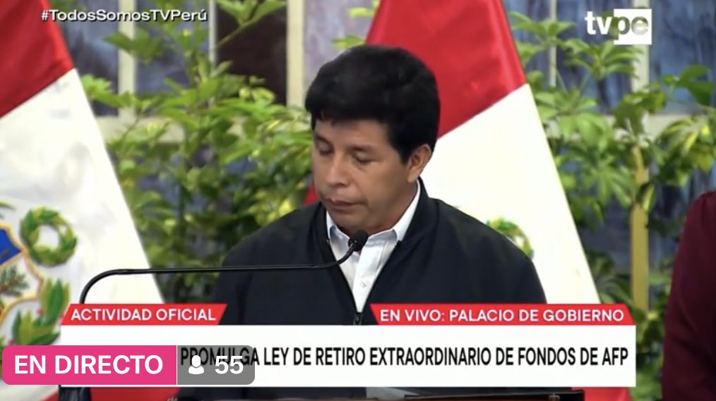 Indignados_P's tweet photo. El fin, Pedro Castillo firma la autógrafa de ley que faculta el retiro extraordinario de hasta 18 mil 400 soles (4 UIT) 

#afpnomerobes https://t.co/lKcFADUNn3