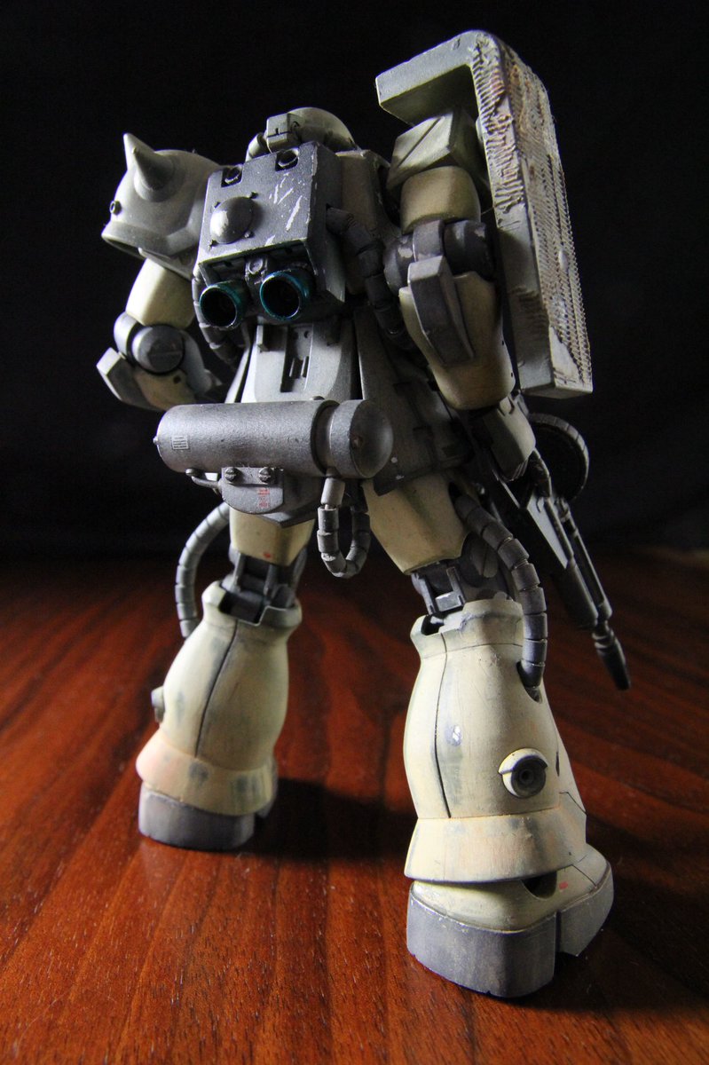 monozukuri0's tweet photo. 相変わらず #旧作 #ガンプラ #ザク #MS06F2 と #マゼラアタック #砂漠仕様 です、25年位まえ?の作品です、今は、多分群馬県太田市の #Mショップ に居るかと思います、見かけた方はご一報くださいwww #タミヤアクリル で仕上げた後、 #アクリルガッシュ 仕上げ https://t.co/kmk4GK342H
