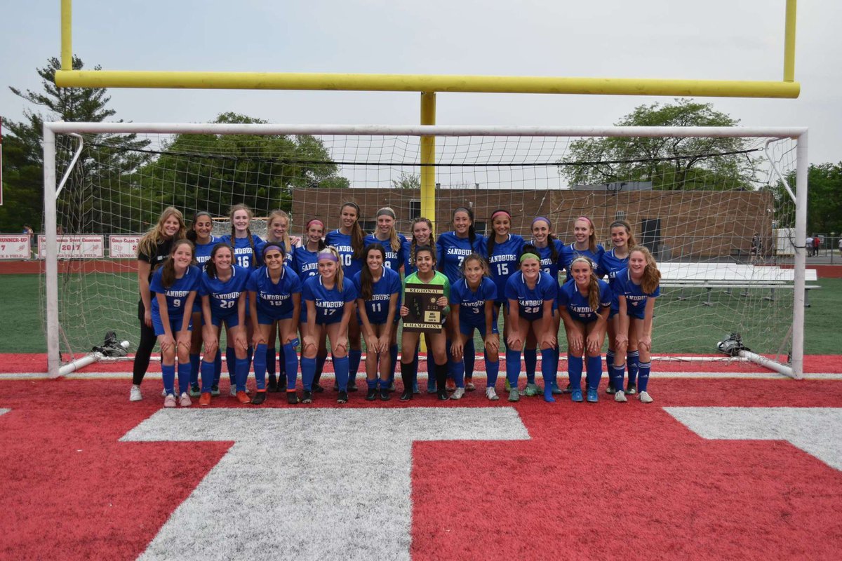 Huge 3-1 win for the Eagles to secure the Regional Championship against HF. Everyone come out next Tuesday for Sectional Semi-finals at Sandburg! Students bring your Sandburg ID. 
⚽️Durkin
⚽️Ferguson
⚽️Dittmer