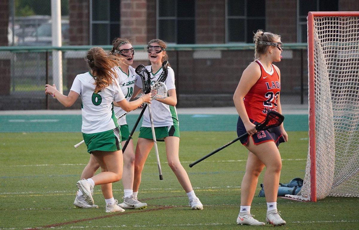 Larry Sidelines tweet media