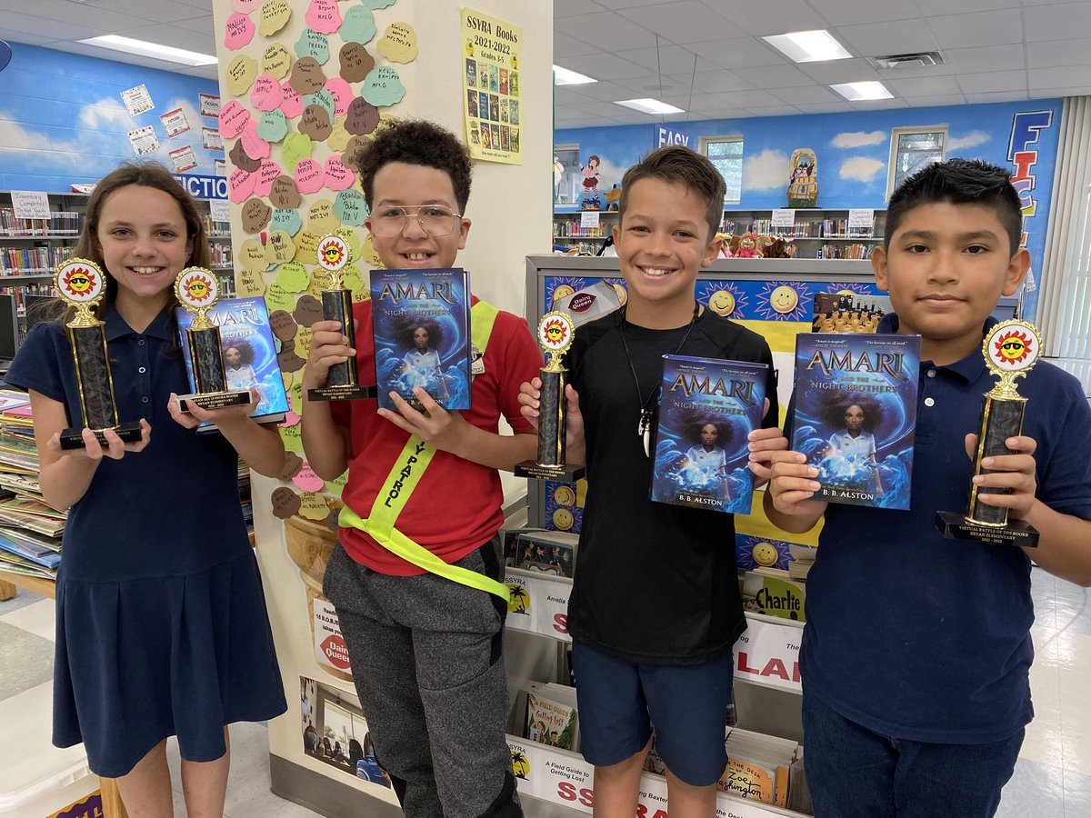 GoodmanBesece's tweet photo. Inaugural Elementary Virtual Battle of the Books was a lot of fun! Ready to read next year’s SSYRA books! Thank you John Milburn! @Bryan_Bulldogs @hubofschool @LMSK5 @TransformHCPS @FloridaSSYRA #battleofthebooks #teamwork https://t.co/tuIlgVarZi