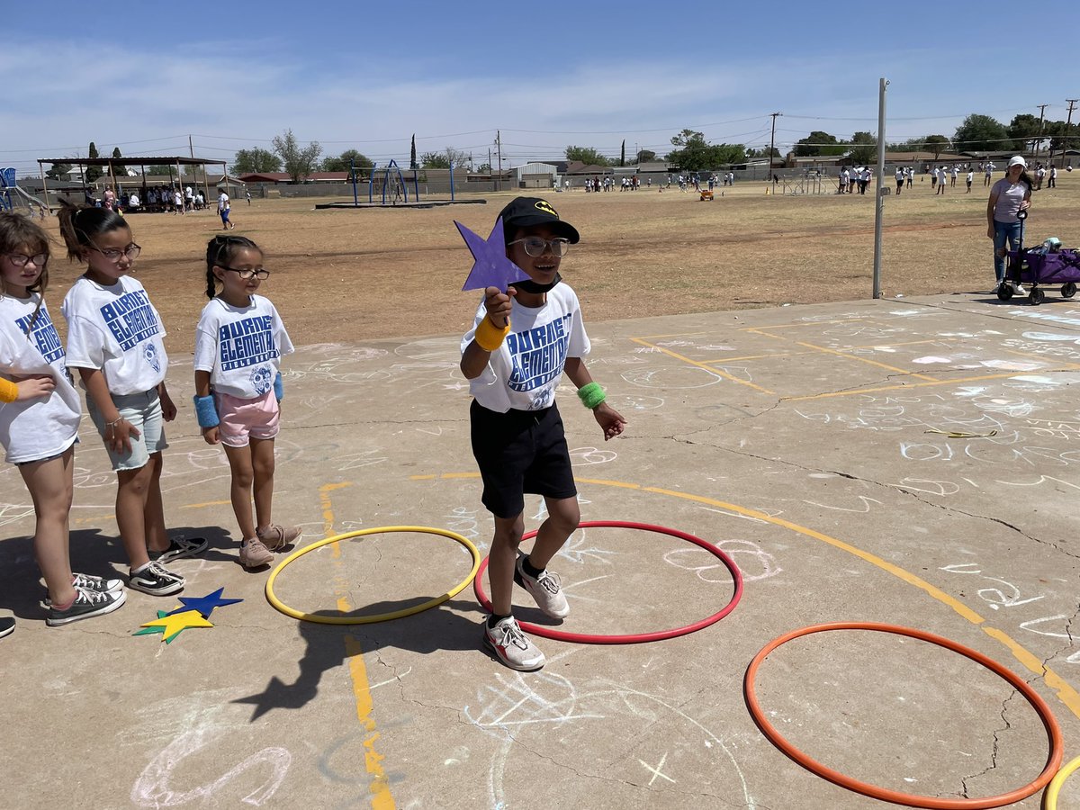 BurnetColts's tweet photo. Field Day!! Our kids and staff had a blast. Complete success. Thank you to all the parents that volunteered and attended. We enjoyed having all of you on campus. #RISEColtsRise #RISE2Heights #FieldDay2022😁. https://t.co/PGJtsrp83y