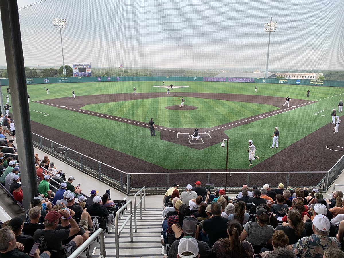 Zach Smith tweet media