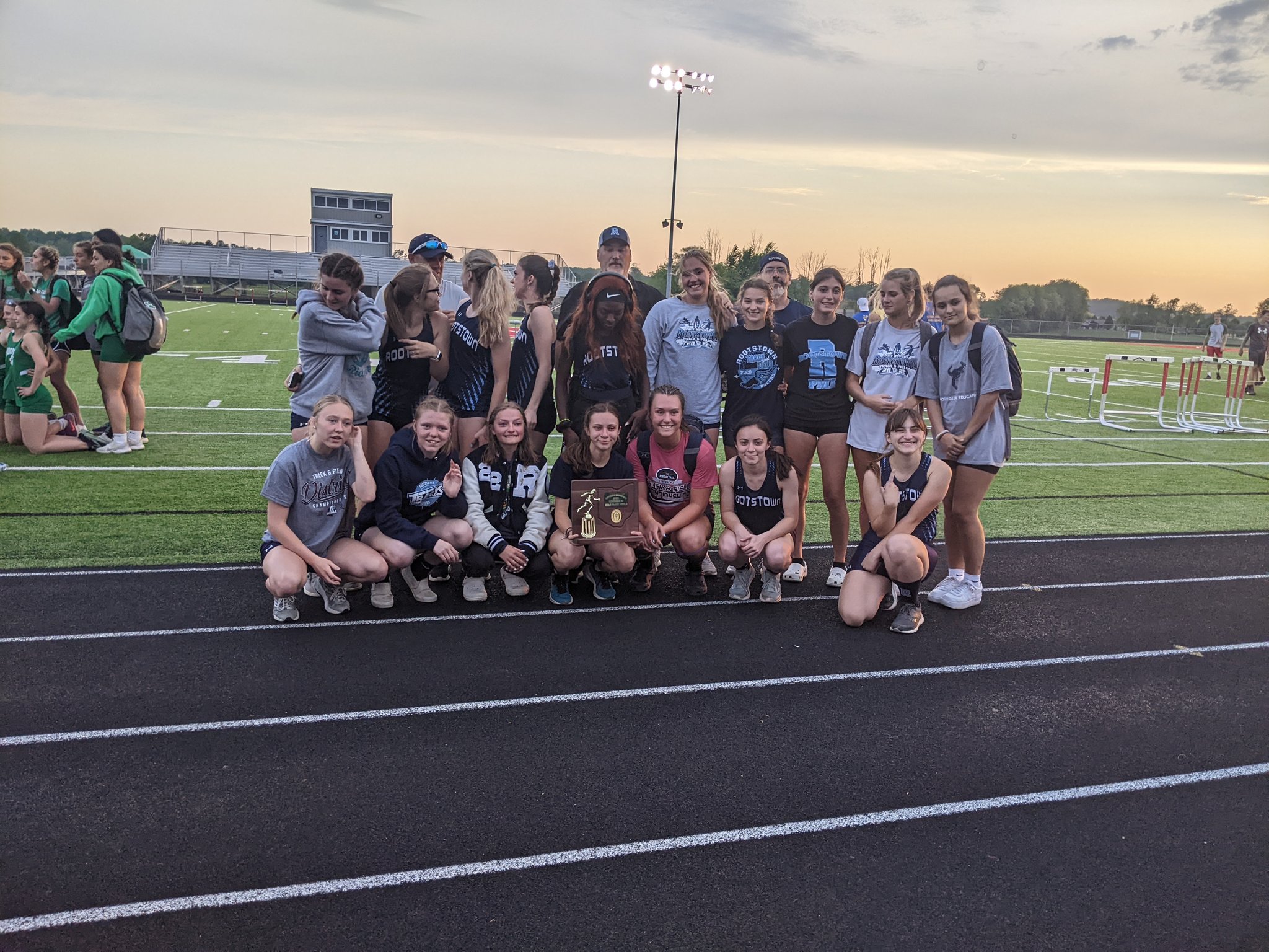 Rootstown Barstool (@RoverBarstool) / Twitter