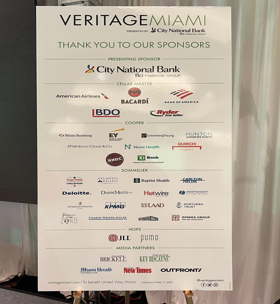 VeritageMiami's tweet photo. Special thanks to our Cellar Master sponsors @Rydersysteminc @BankOfAmerica @AmericanAir
@BacardiUSA @BDO_USA. 💚
#EatDrinkUnite #InteractiveDinner #VeritageMiami https://t.co/tC9gHDFUud