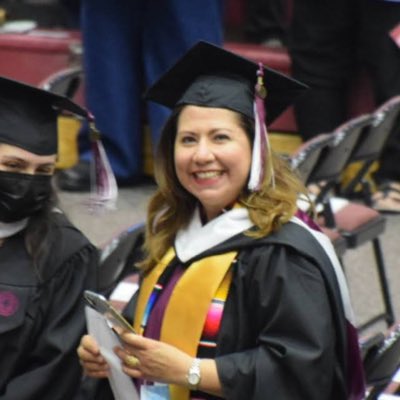 Monasummerbabes's tweet photo. #latinaswithmasters #sociology #twsgraduate https://t.co/qfB5Q6fmfl