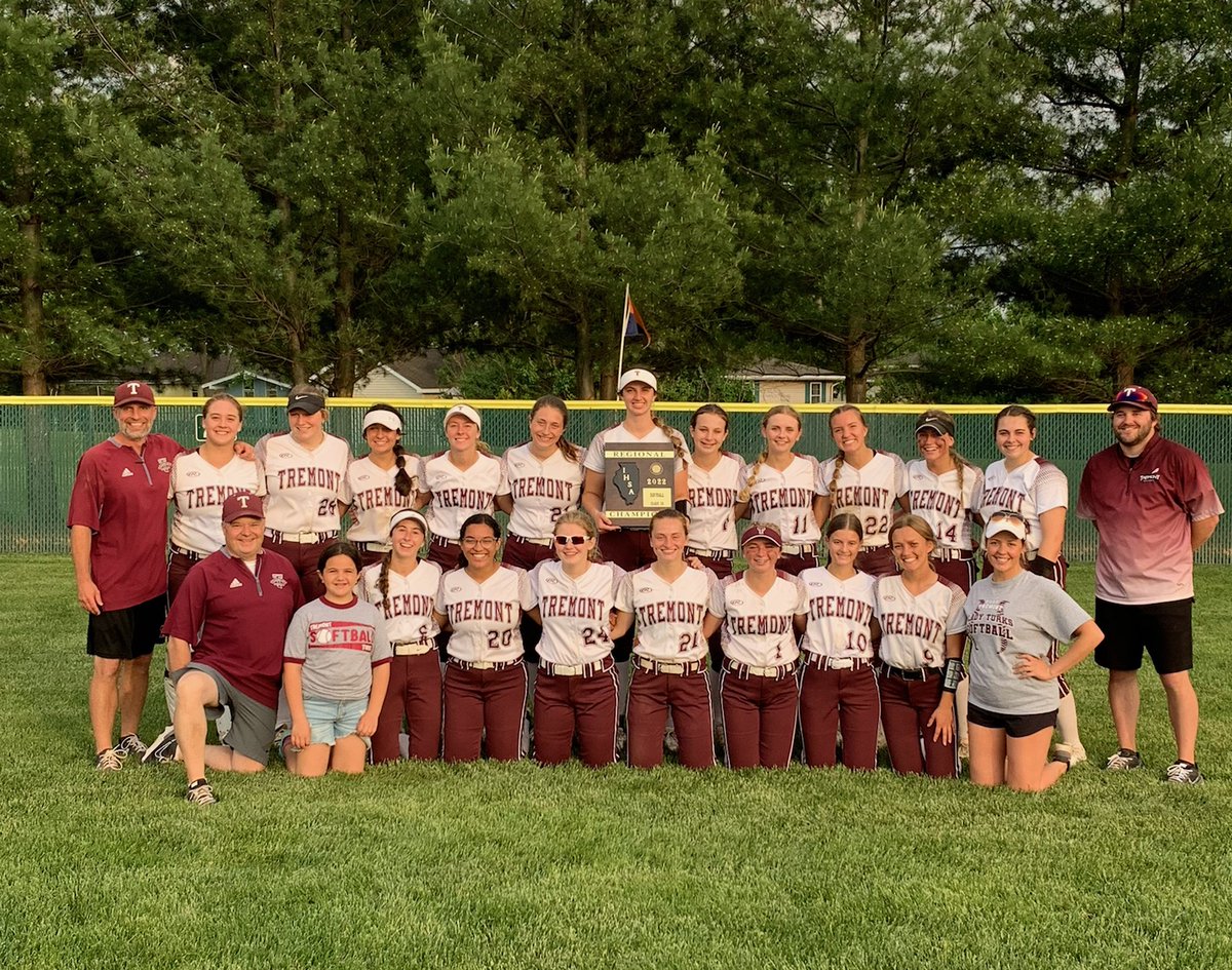HSTurkSoftball's tweet photo. We present you your 2022 Regional Champs! @MLorengo06 π₯ in circle! 9IP 12K 5H 2BB. @Jenna41247667 π£in bottom of 5th to get us started, IVC battled back in 6th to tie. Edwards rips double in 9th, her run scored when An Parn walked it off with a fly ball error on IVC!
#GoTurks https://t.co/OOEHbW5Hnz
