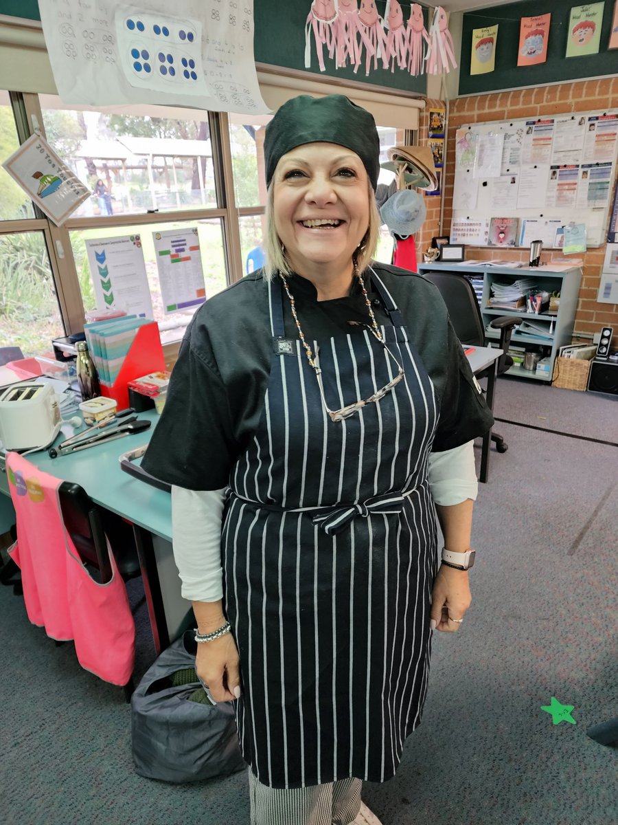 Matt_Dibley's tweet photo. Yesterday students started their lifeskills cooking program. This was led by one of our SLSO's who even dressed for the occasion. 👩‍🍳 Students had the opportunity to make their own toasties. 🍞 So thankful for the dedication of all the staff! #publiceducation #lifeskills #cooking https://t.co/lRmFGv2ZBW