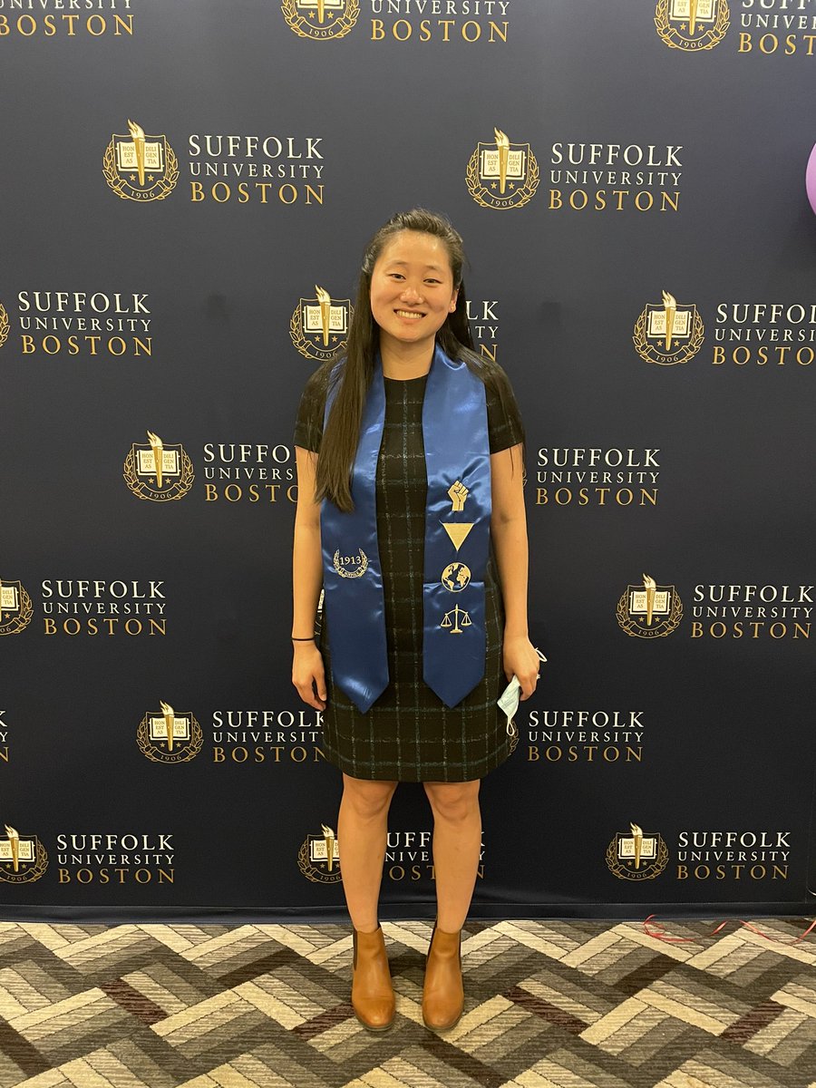 MollySawdy's tweet photo. As advised by @linamariacanon to the Suffolk class of 2022 🎓:
1. Only you define your success.
2. Revel in joy.
3. Rest.
#classof2022 #1913 #suffolkrams #phdloading https://t.co/KQEEQr13Jy