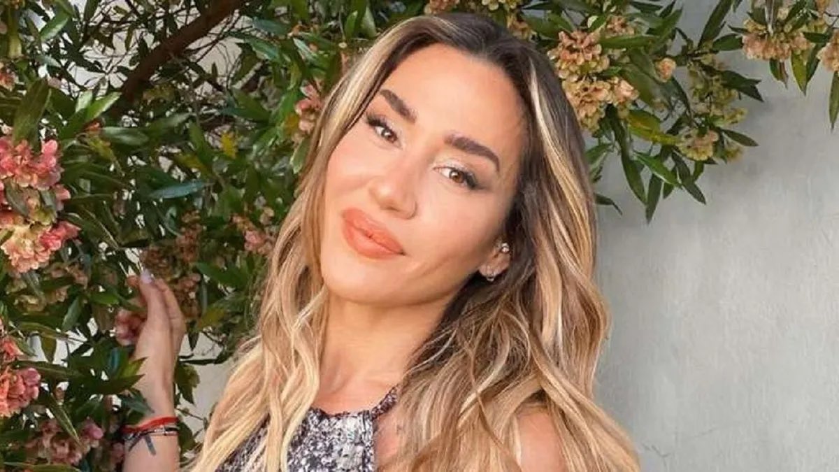 pepeochoa88's tweet photo. Van a cambiar los billetes y van a meter mujeres. Dejo mi propuesta de quienes deberian ser. @lalioficial @TiniStoessel @Su_Gimenez @baronjimena #Quedecir https://t.co/ibLjWtYYGm