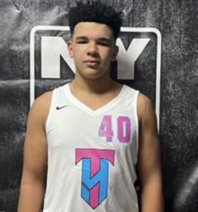 _IAMBATM4N's tweet photo. Great Opening round Mercy win for @HerroPro over a Sharp shooting Chapman Academy @BeamonNas with 22 points
 @JaceGilbert23 with 19 
@nbaaustin2023 with 15 points w🔒 Defense w many blocks &amp; steals 
@ny2lasports @MHS_Boys_ @GuerillaHoops @cgjhaase @Gibbs_Dan_ @IsaacDennis_2 https://t.co/MgoBHoYdkm