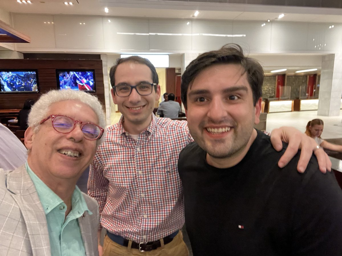 Hragy's tweet photo. @SCAI #SCAI2022  love meeting my young Twitter friends❤️ https://t.co/6u13WYvBDJ
