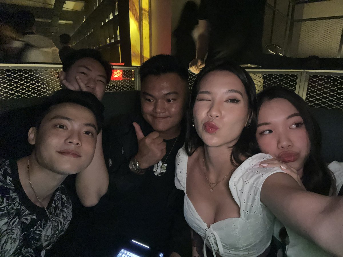 I had so much fun getting to know everyone at the <a href="/KaijuKingz/">KaijuKingz</a> and <a href="/zipmex/">ZIPMEX</a> event last night!! 

I’m generally a very shy person, especially when I go to an event alone but this year I promised myself to be more outgoing and to expand my circle of friends. Thank you NFTs 🥰